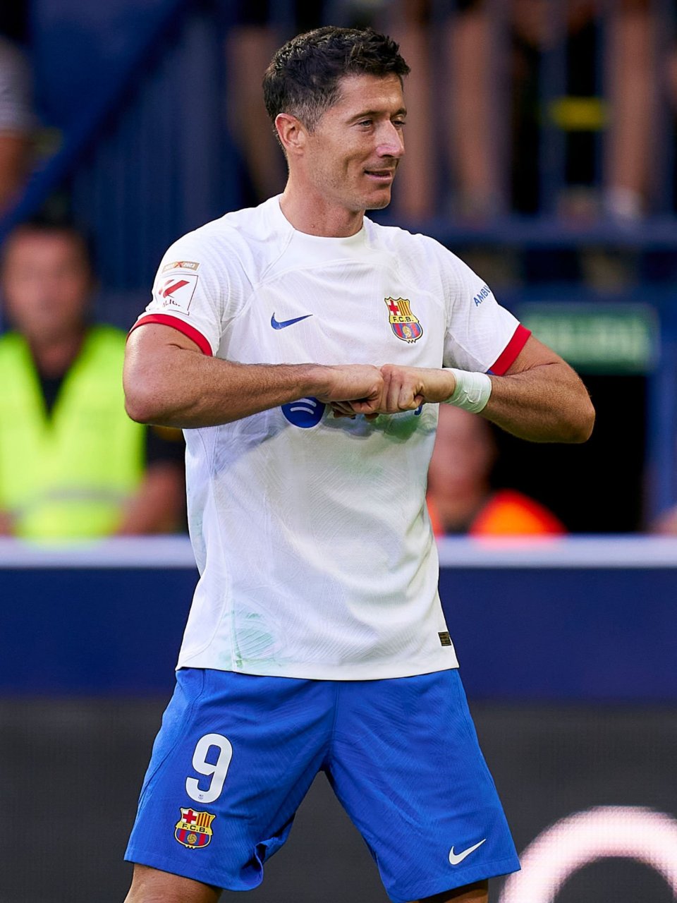 NG娱乐- 莱万多夫斯基2020进球数 