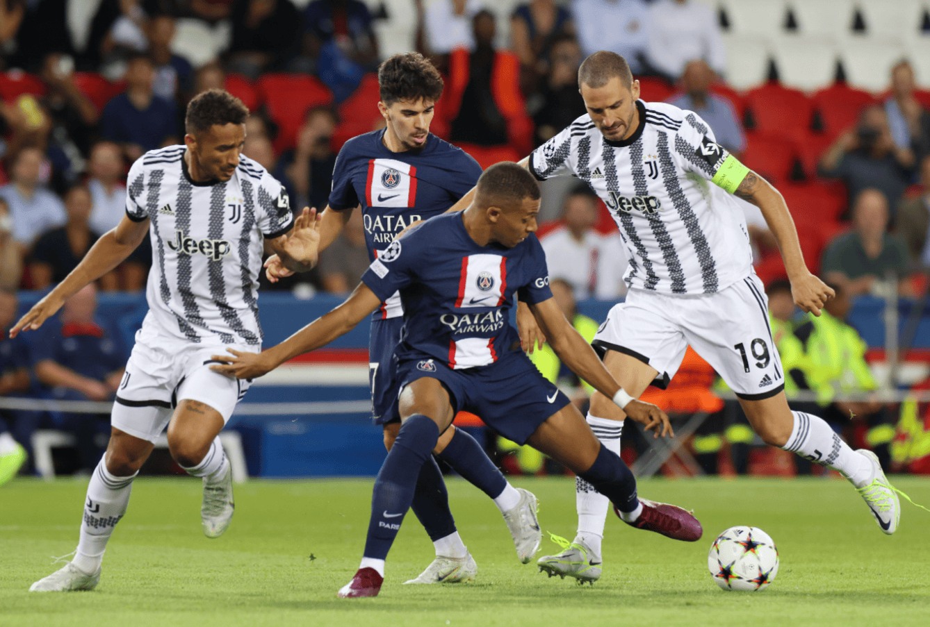 NG娱乐-Doinb在巴黎圣日耳曼比赛中回归赛场，惊险取胜引发热议！的简单介绍